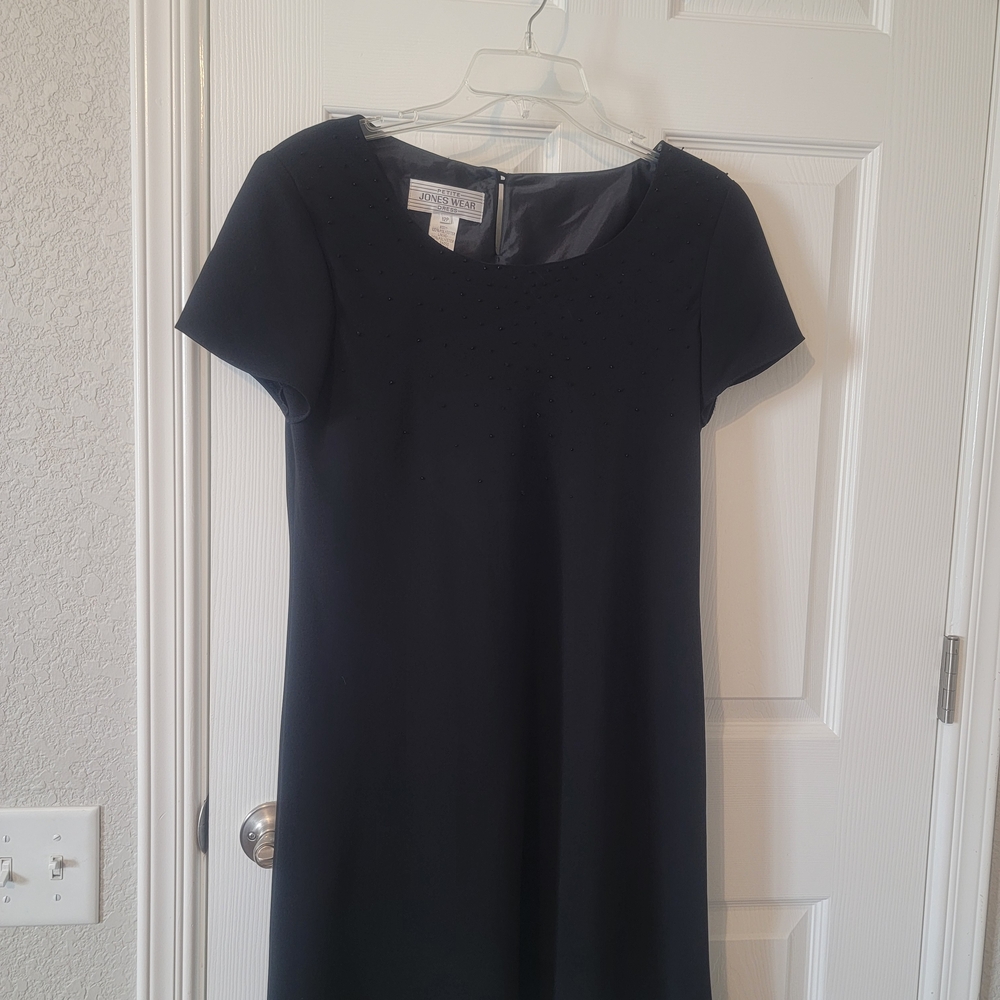 Jones New York Classic Black Midi Dress